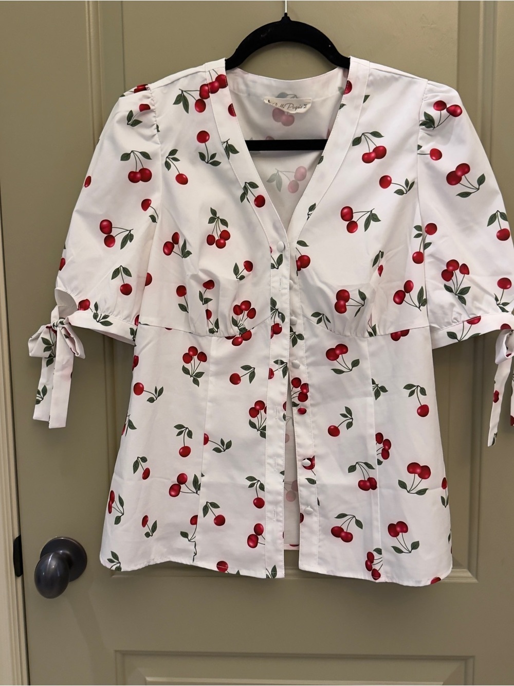 Cherry-Print V-Neck Button Front Blouse - White/Red size Medium